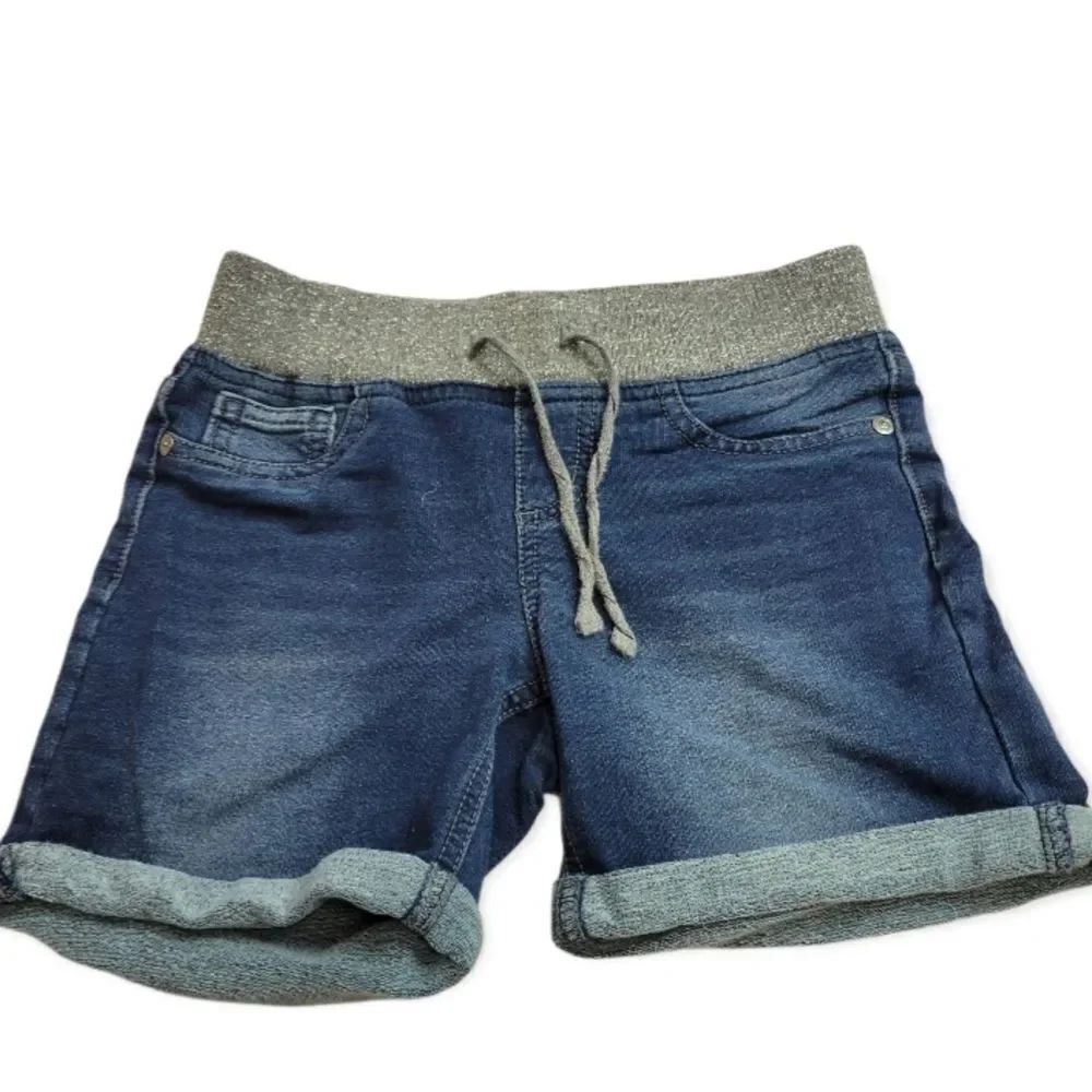 Arizona shorts 8